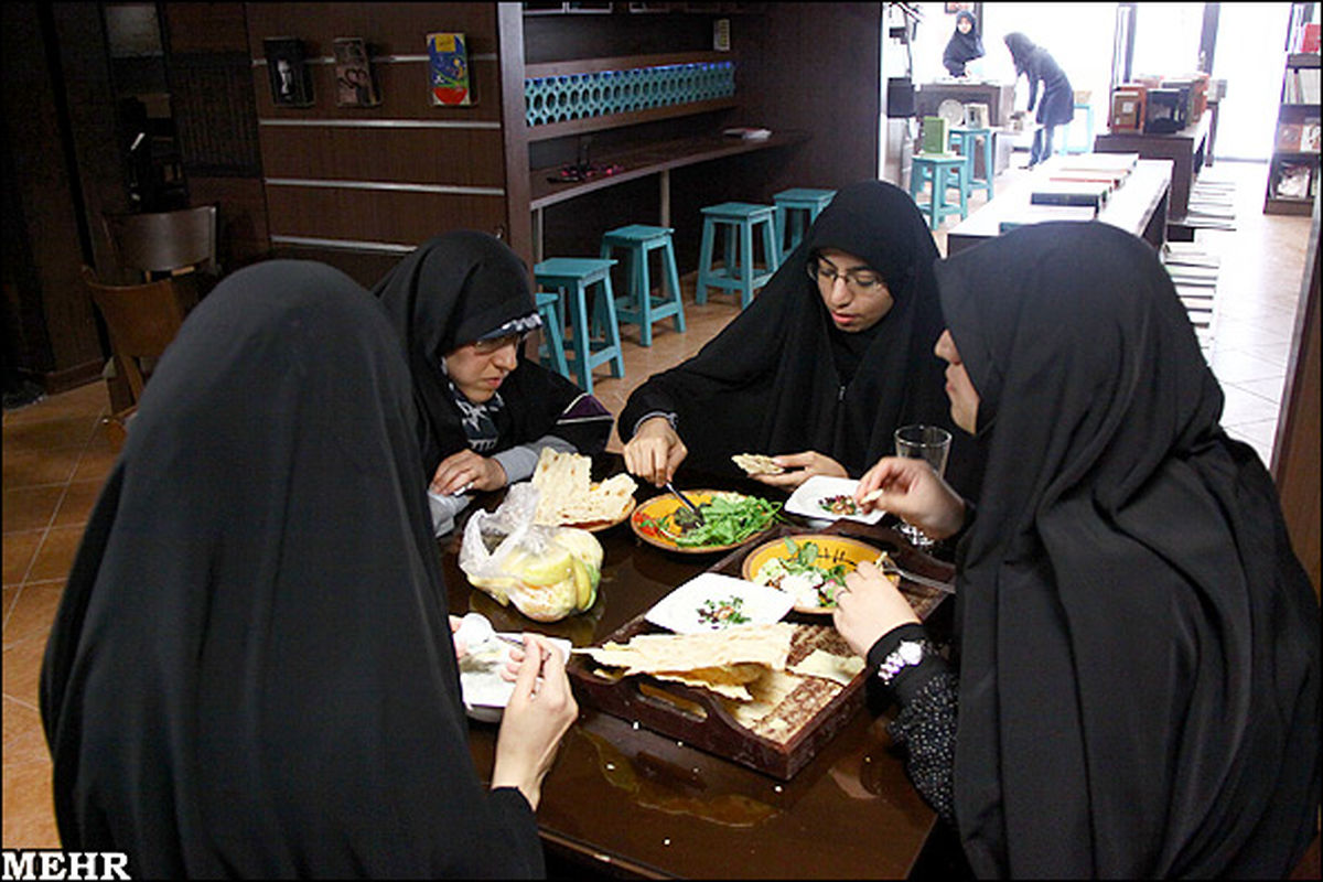 عکس/کافی شاپ بانوان در تهران