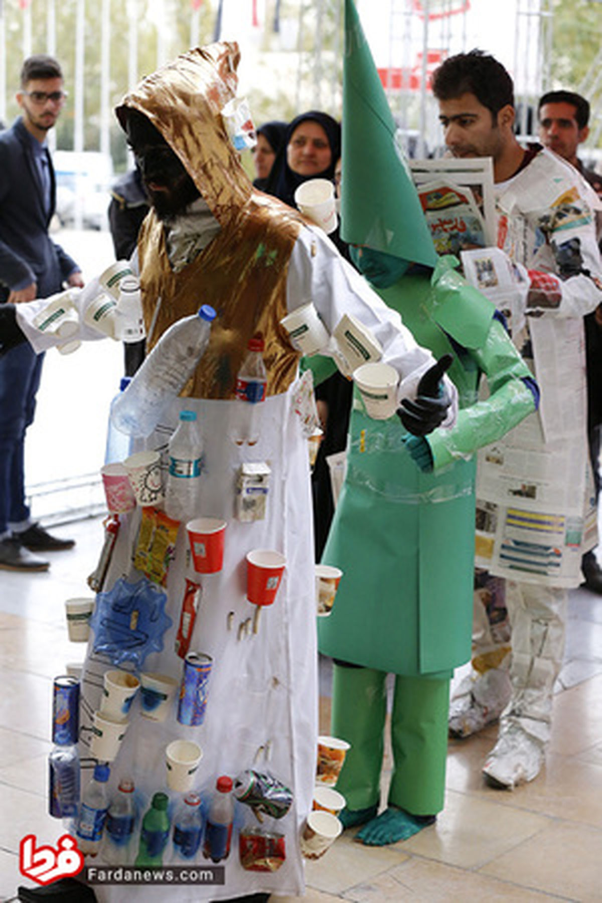 گزارش تصویری: چهارمین روز نمایشگاه مطبوعات