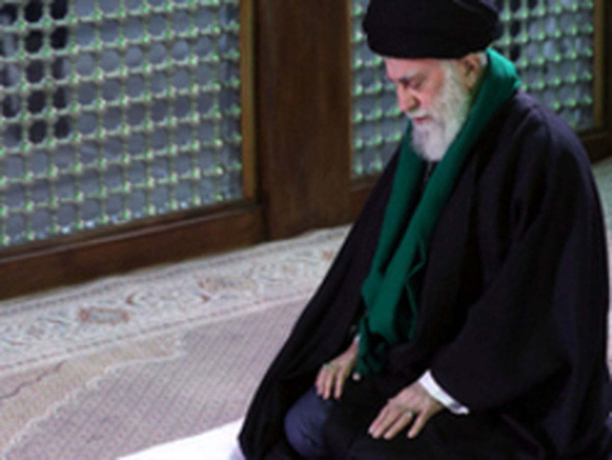 حضور رهبر انقلاب در مرقد مطهر امام(ره) و گلزار شهدا