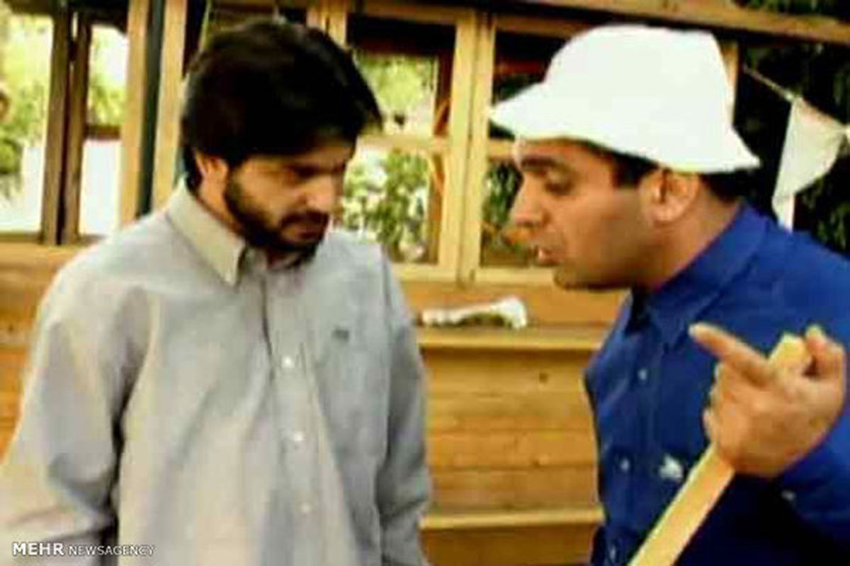 بازیگر «فَـ فَـ»: سال ۷۲ استندآپ کمدی اجرا می‌کردم