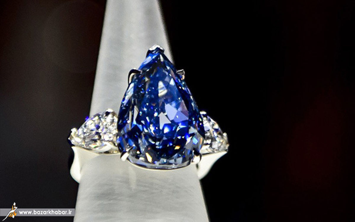 بزرگترین الماس آبی جهان/عکس