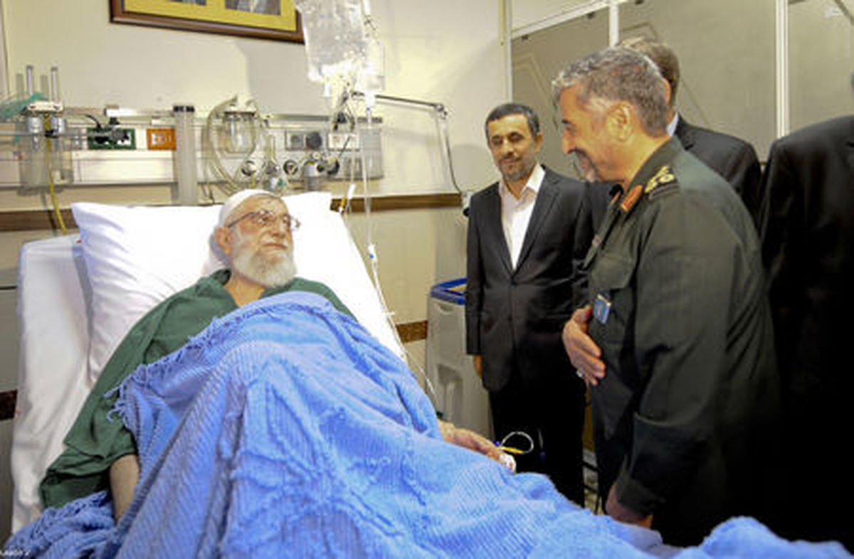 عیادت‌‌‌فرماندهان‌نظامی‌از رهبرانقلاب/تصاویر