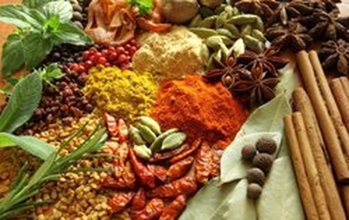 فروش داروی گیاهی و مخلوط پودرشده در عطاریها ممنوع!