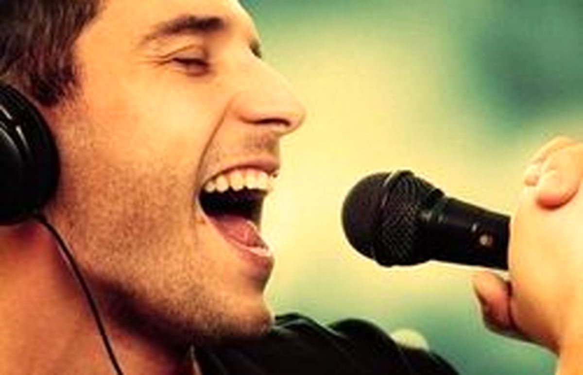 به خاطر سلامتی‌تان در حمام آواز بخوانید!