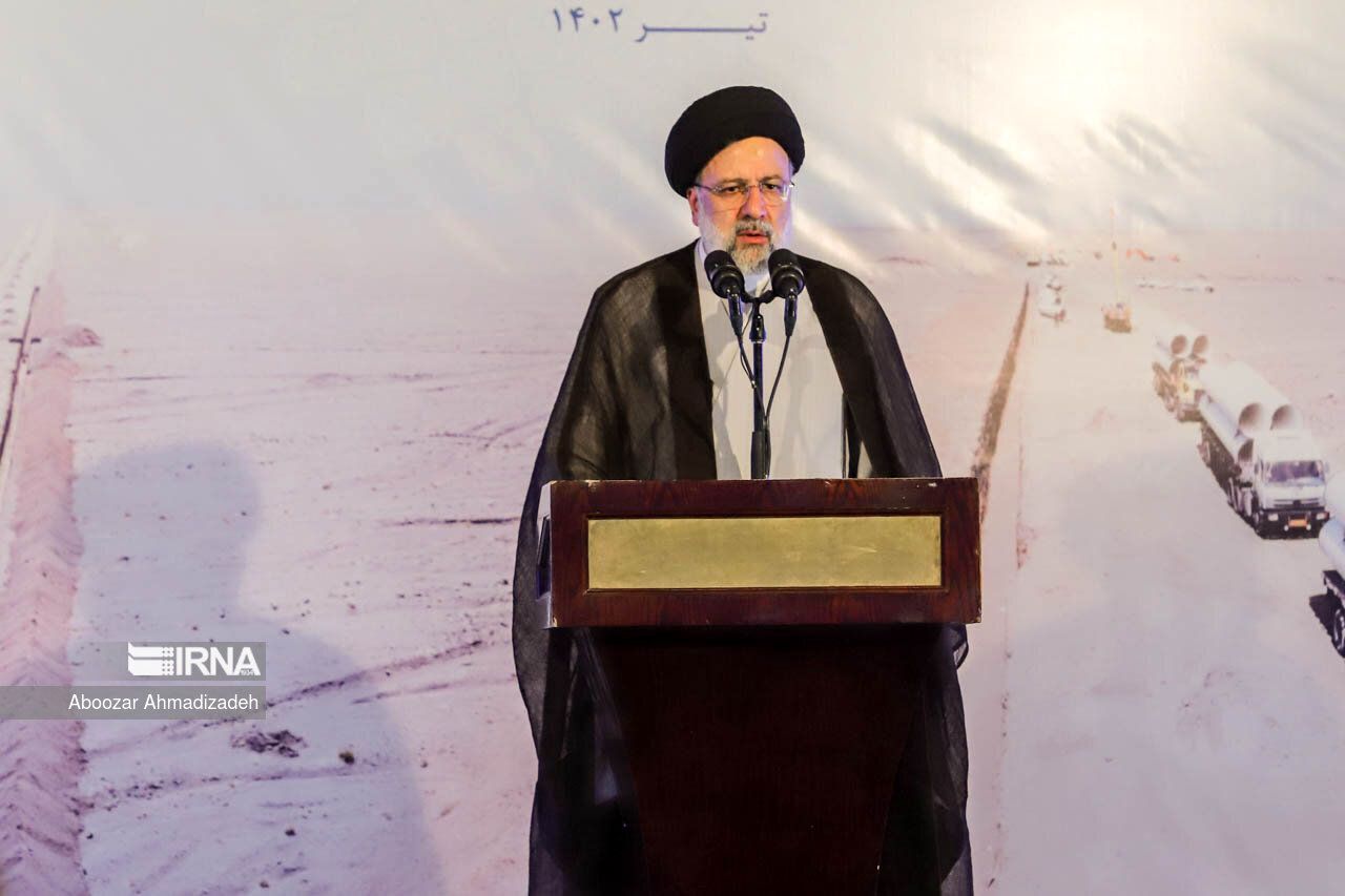 رئیس‌جمهور: پسته‌کاران رفسنجانی نگران قطع برق باغات خود نباشند