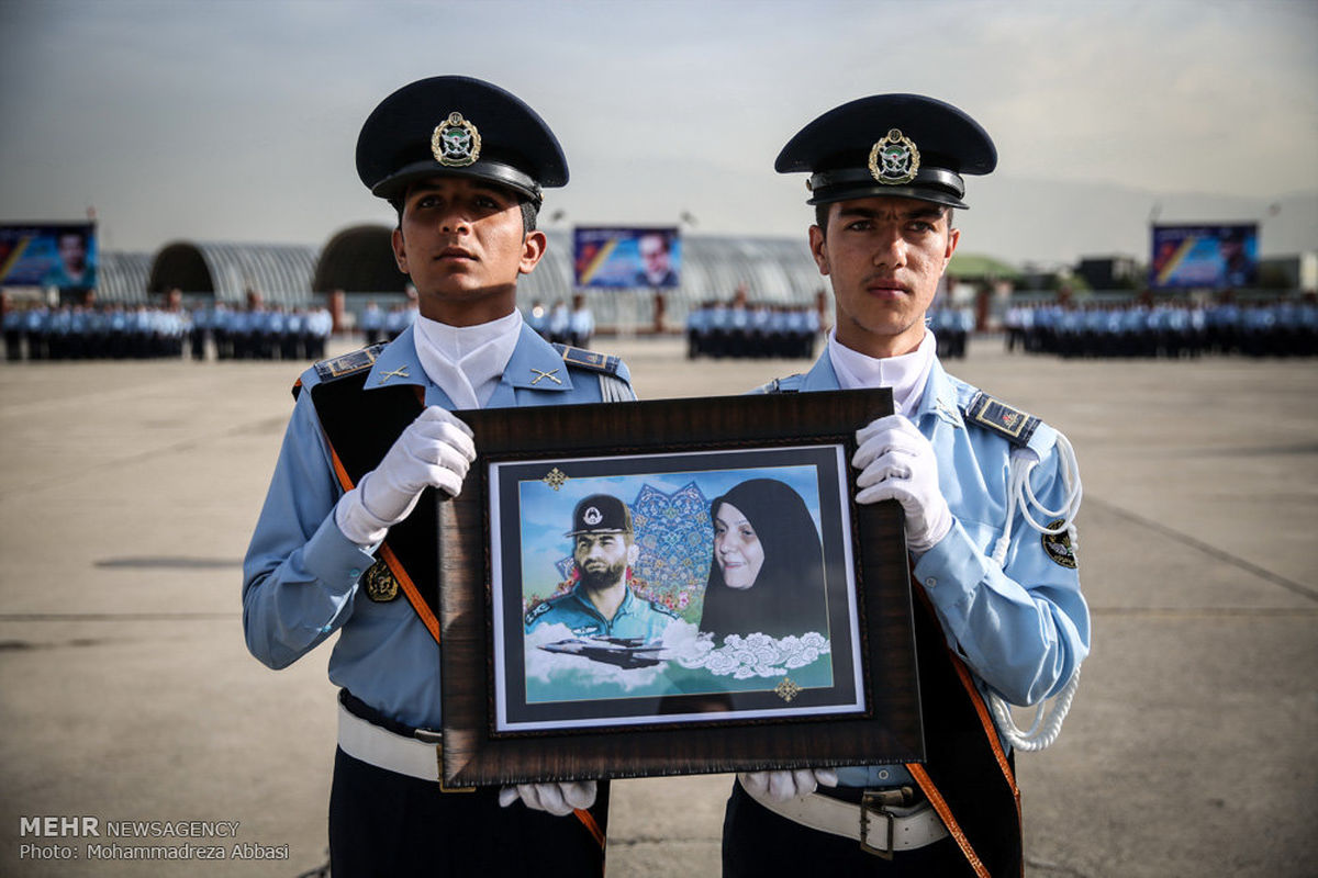 تصاویر: مراسم تشییع پیکر همسر شهید بابایی