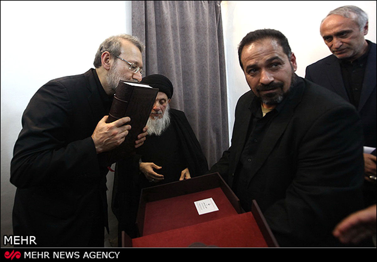 وقتی سفیر مترجم لاریجانی می شود