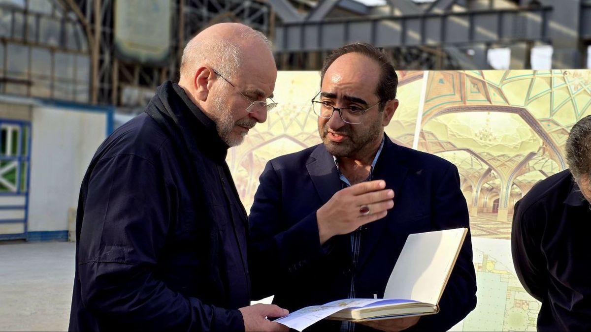  بازدید قالیباف از طرح های عمرانی توسعه حرم مطهر رضوی