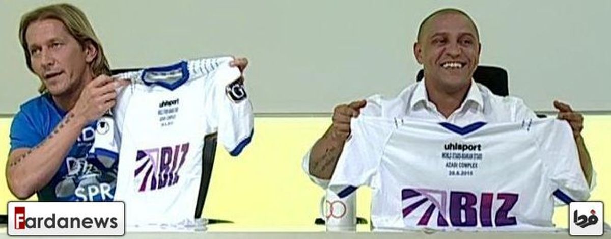 عکس:رونمایی پیراهن‌ستارگان دربرنامه نود