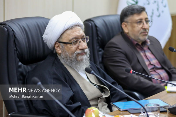 تصاویر: نشست دانشجویان با رئیس مجمع تشخیص مصلحت نظام