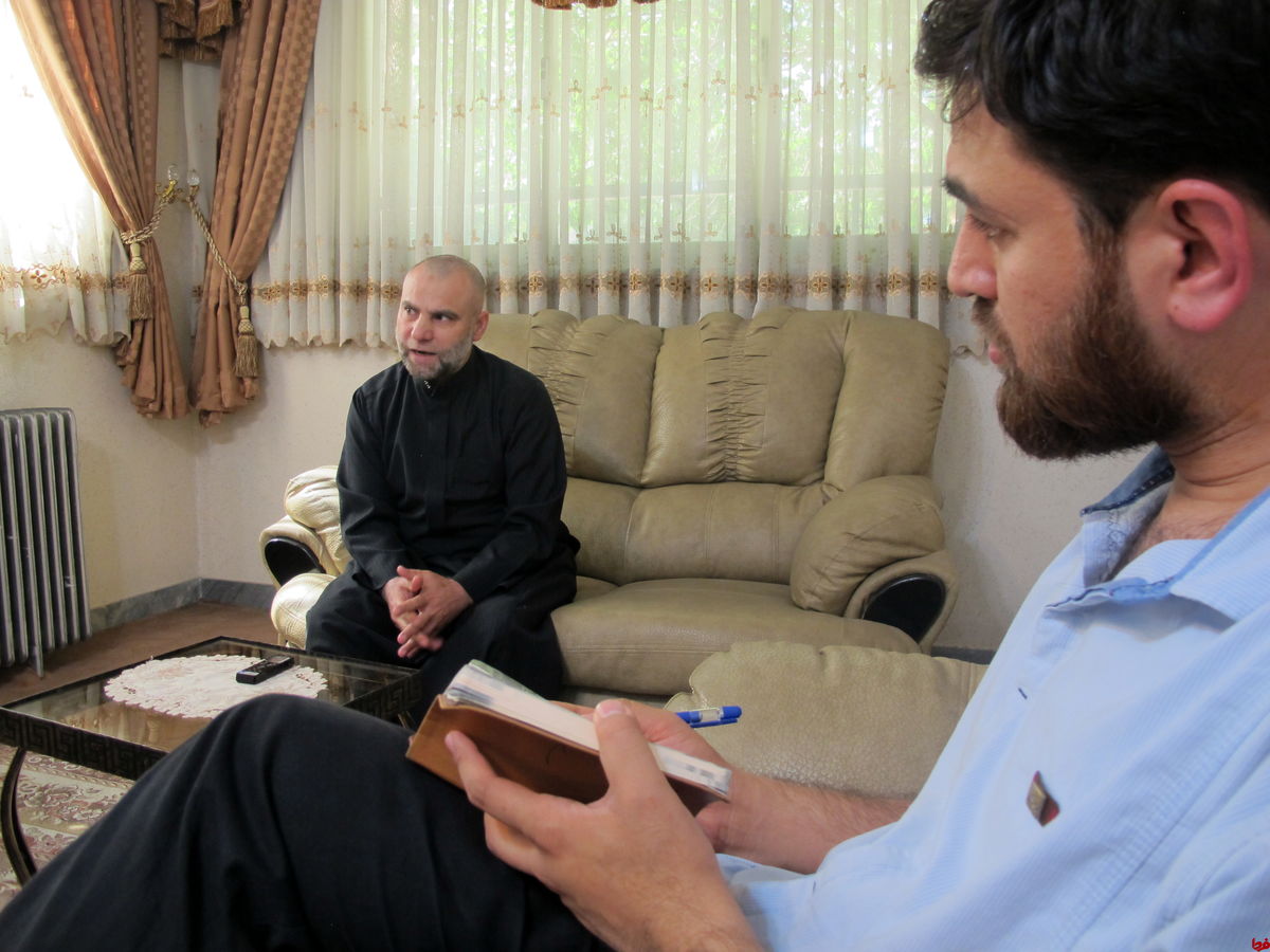 حاشیه‌های حضور امام جمعه اهل‌سنت دمشق در تهران