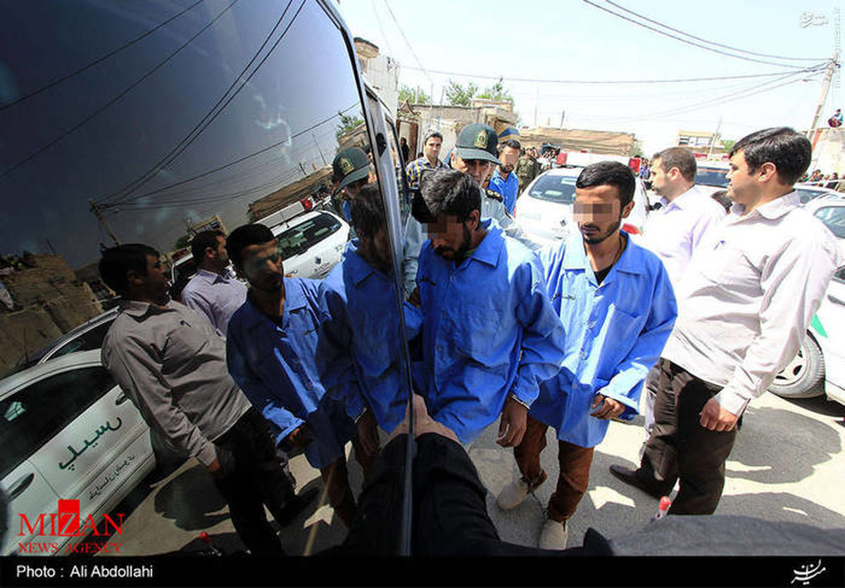 گزارش تصویری: بازسازی صحنه قتل خانوادگی در مشهد