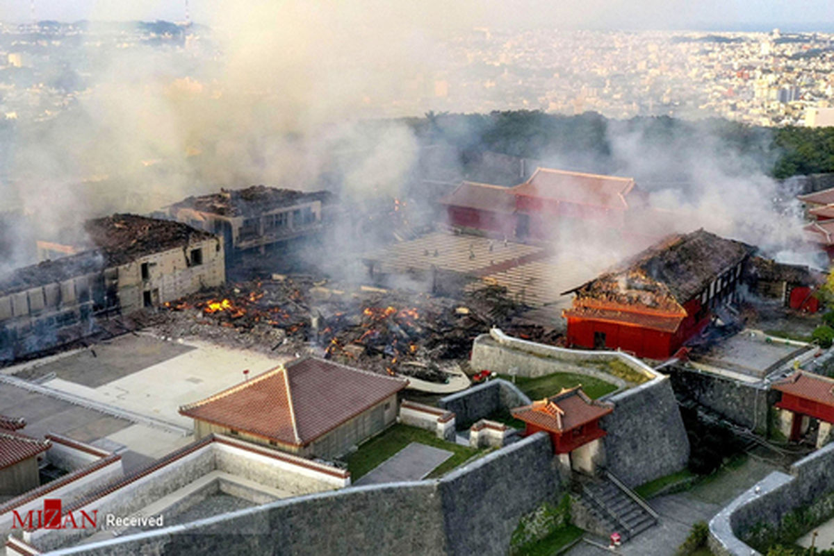 تصاویر: آتش سوزی در قلعه تاریخی ژاپن