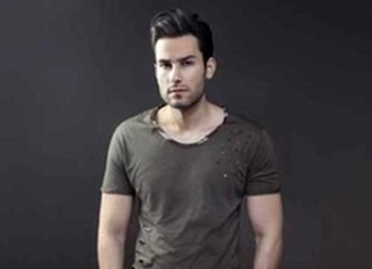 واکنش طنز خواننده پاپ به حذفش از «دورهمی» +عکس