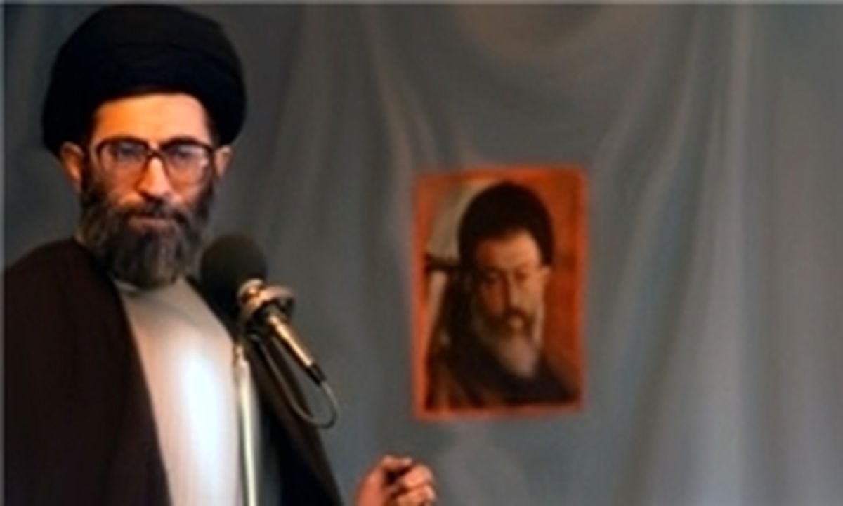 ۶ روایت از انتخاب آیتالله خامنهای به رهبری