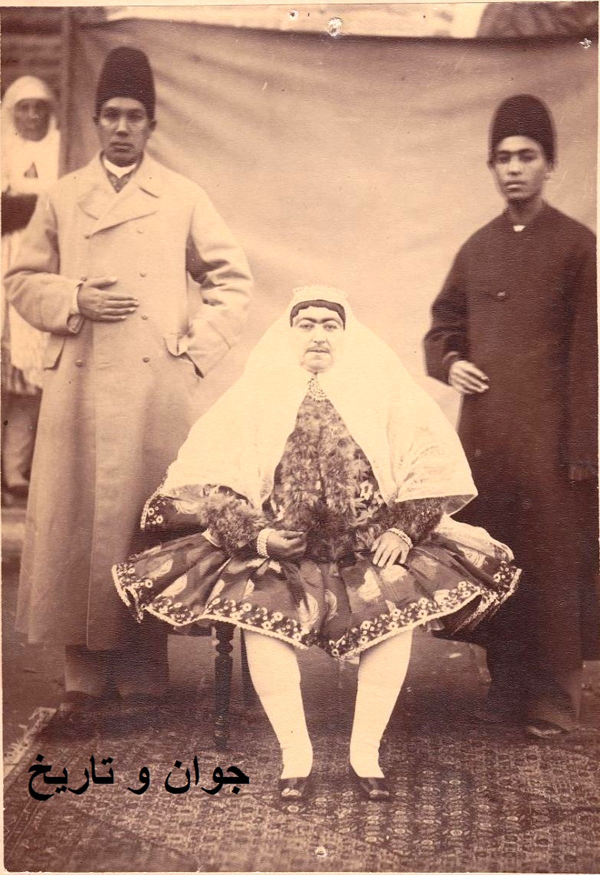 عکس: مادر مظفرالدین شاه