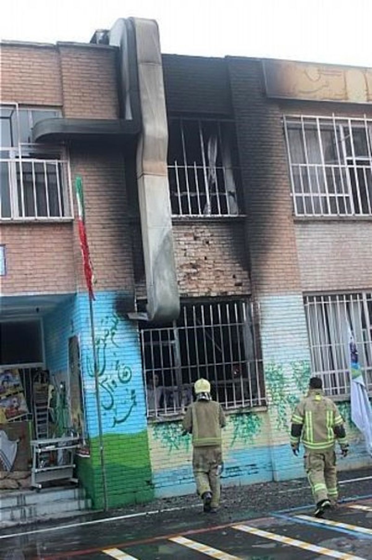 تصاویر: آتشسوزی در دبستان دخترانه