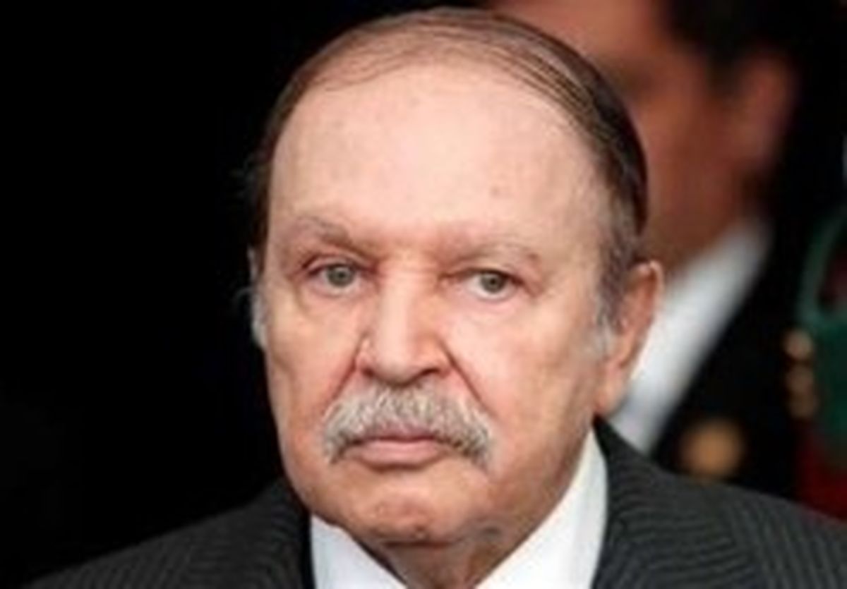 برکناری شمار دیگری از فرماندهان نظامی الجزایر