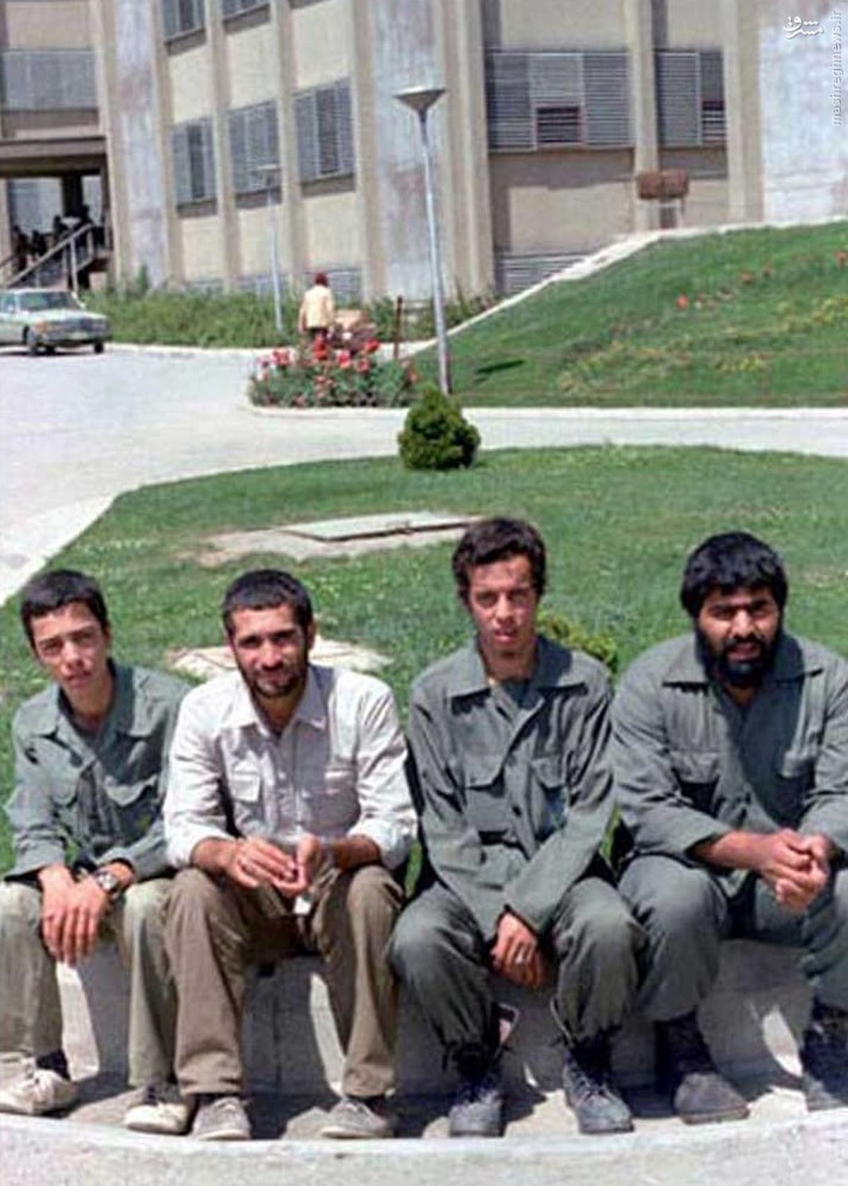 عکس: سرلشکر محمد باقری و برادر شهیدش در یک قاب