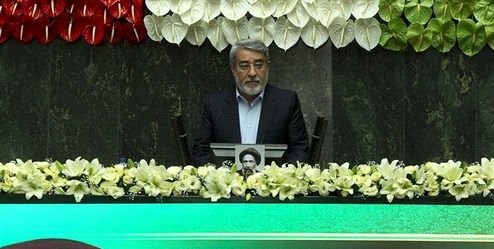 وزیر کشور: دشمنان می‌خواهند ارتباط مردم با حاکمیت را تضعیف کنند