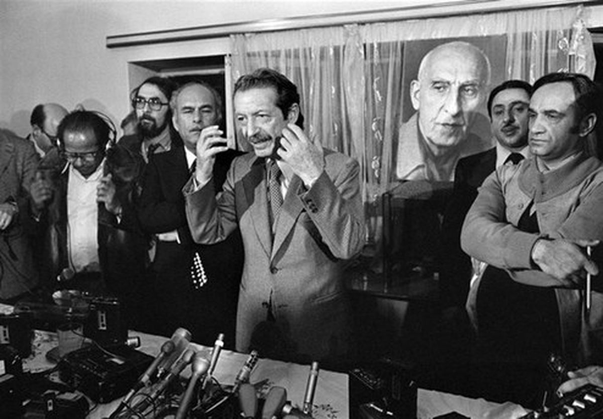 ماموریت آمریکا برای دولت بختیار چه بود؟