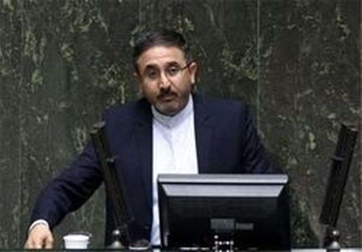 نماینده موافق: غلامی را فردی سالم می‌دانم