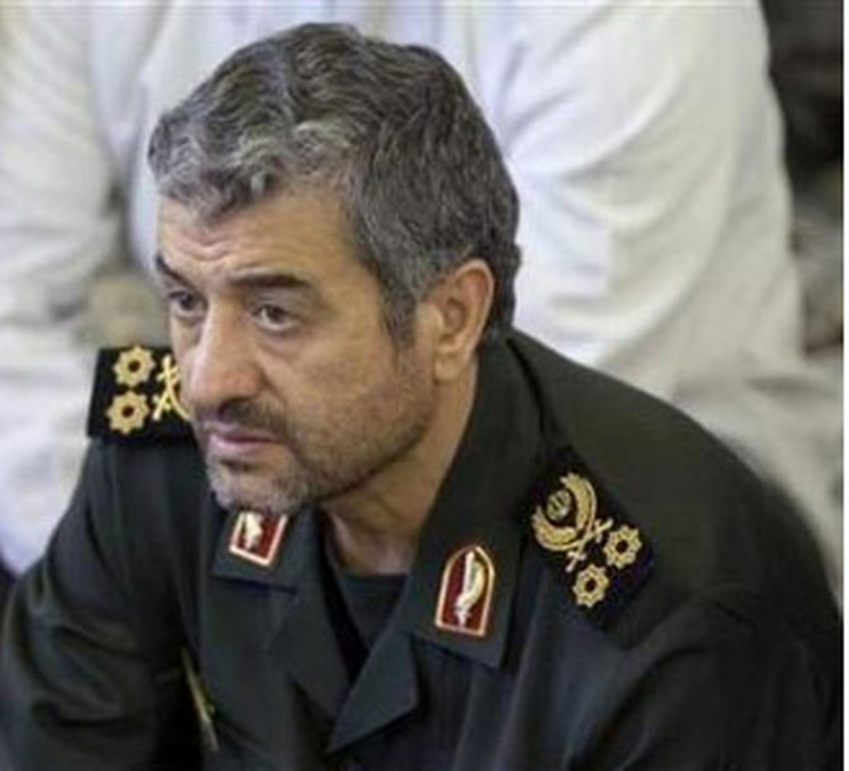 آمادگي كامل در برابر حمله احتمالي دشمن‌