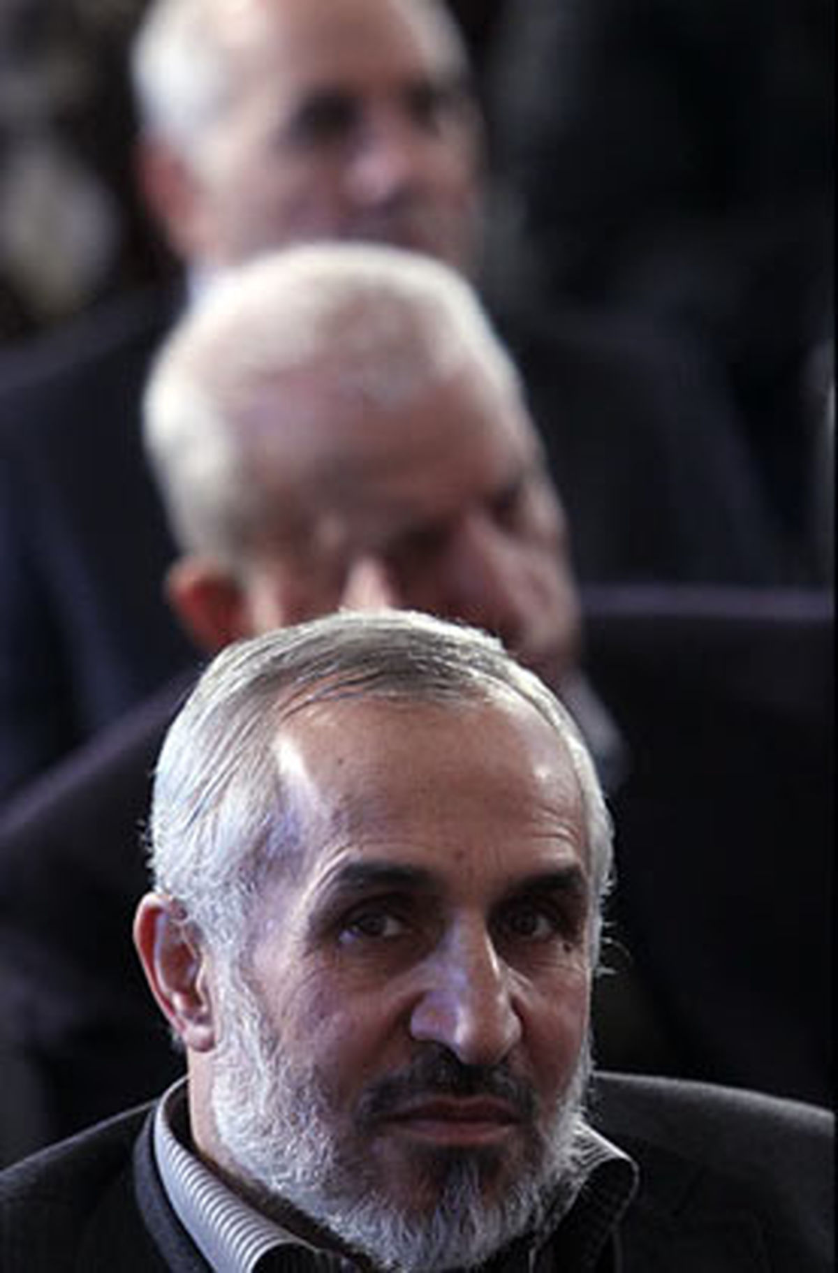 می خواستند ۴۰۰ میلیون دلار بالا بکشند که نگذاشتیم/ غیر از ماجرای 16 میلیارد،یک 9 میلیارد هم هست!
