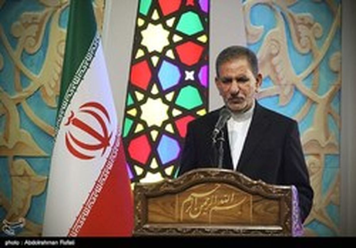 جهانگیری: آغوش دولت به روی اقتصاددانان باز است