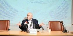 ظریف: نمیتوانیم پشت سر مقاومت مردم قایم شویم