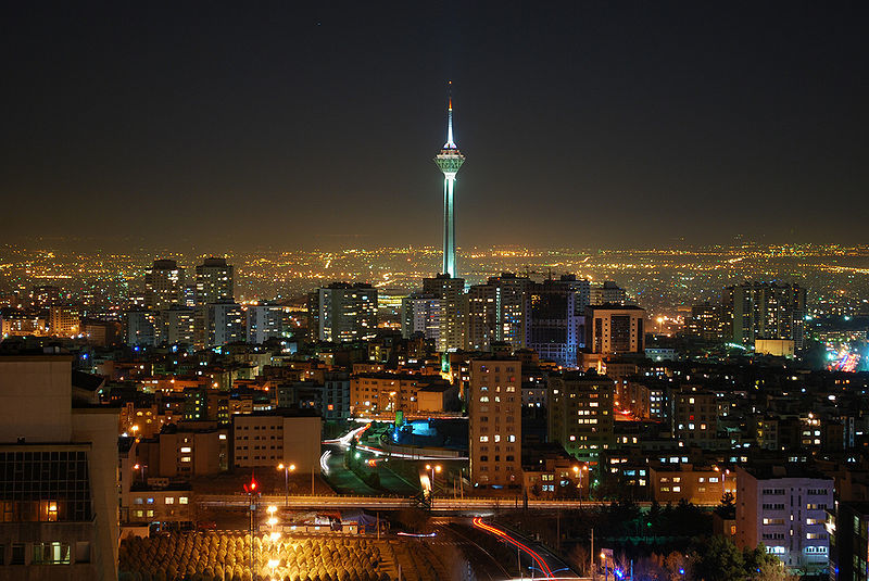 عکس/ تصویری فوق العاده از شب تهران