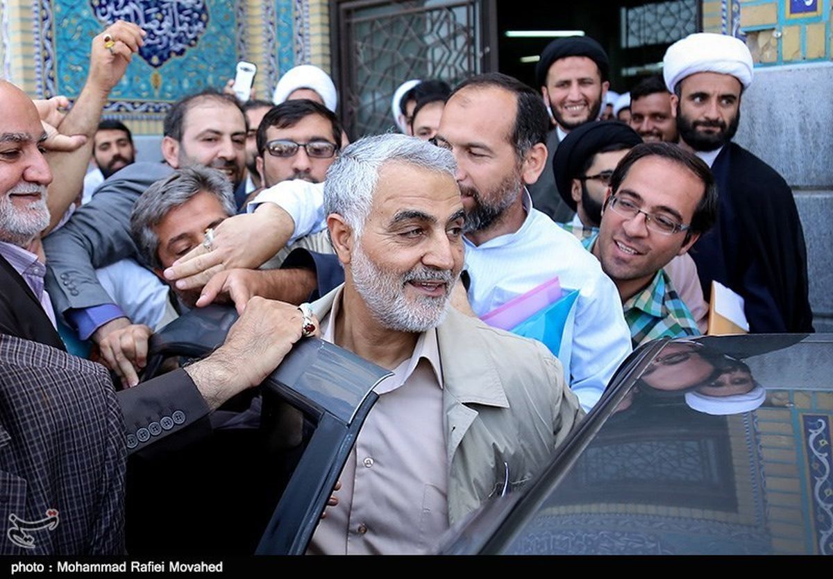 گزارش تصویری: حاج قاسم سلیمانی در همایش حوزه انقلابی