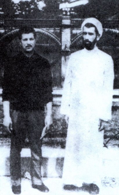 عکس/هاشمی و شهیدباهنر در سفر به‌ ژاپن