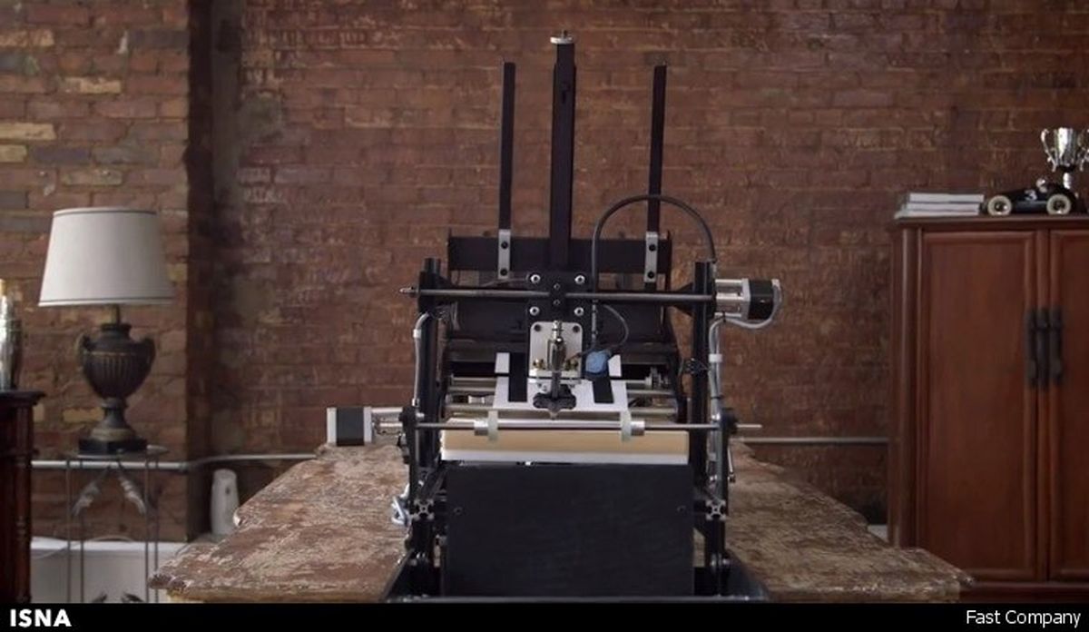 ربات جاعل دست‌خط!/تصاویر