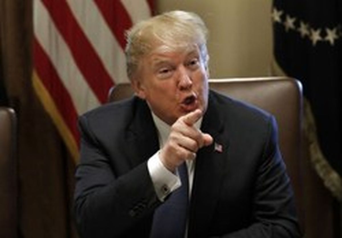 ترامپ: آقای دیکتاتور که از تو حفاظت می‌کنیم، پولش را پرداخت کن