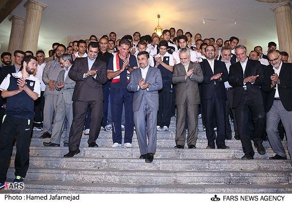 یک خیّر هم به داد کی‌روش برسد