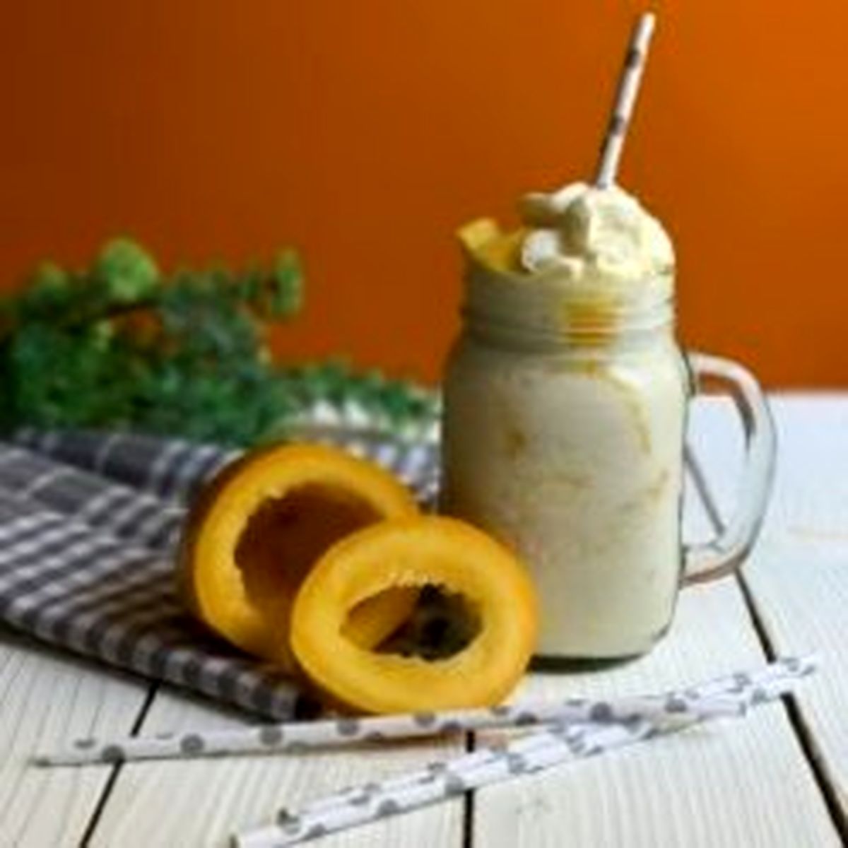 آموزش تهیه میلک شیک انبه