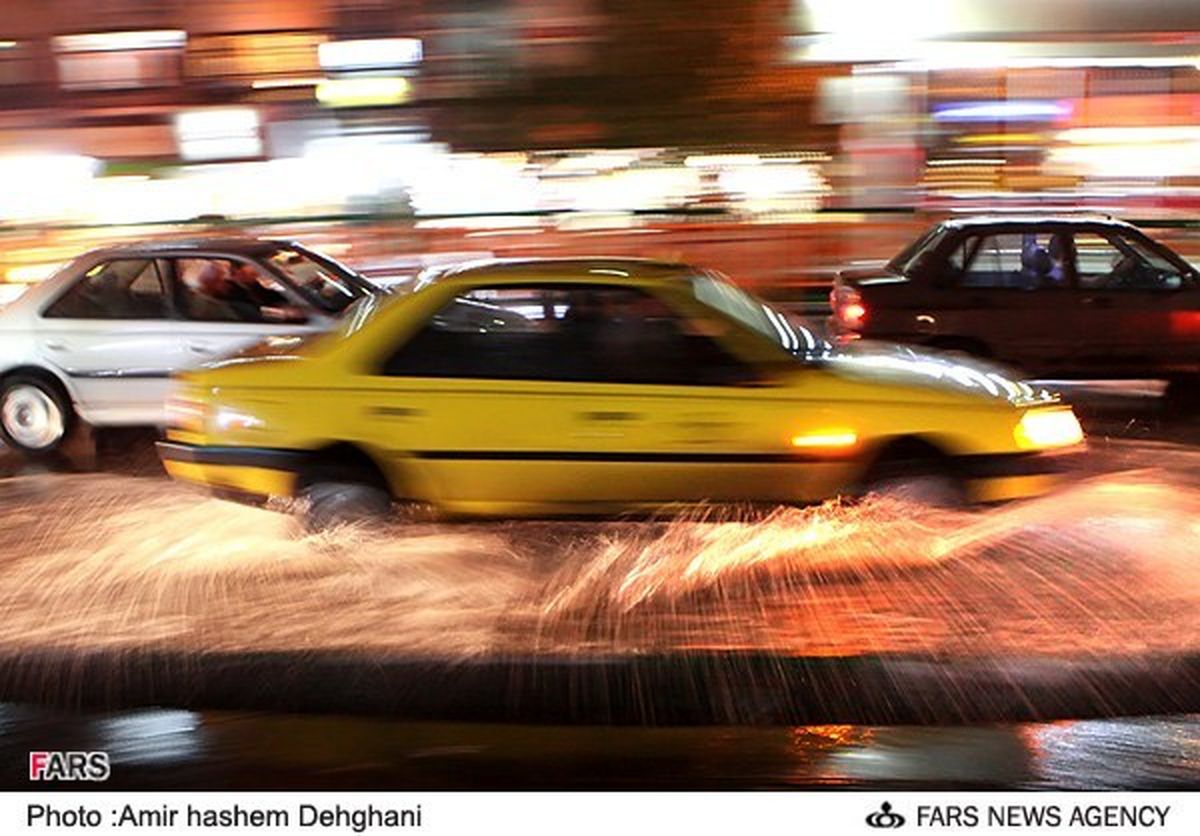 اولین باران پاییزی در تهران/تصاویر