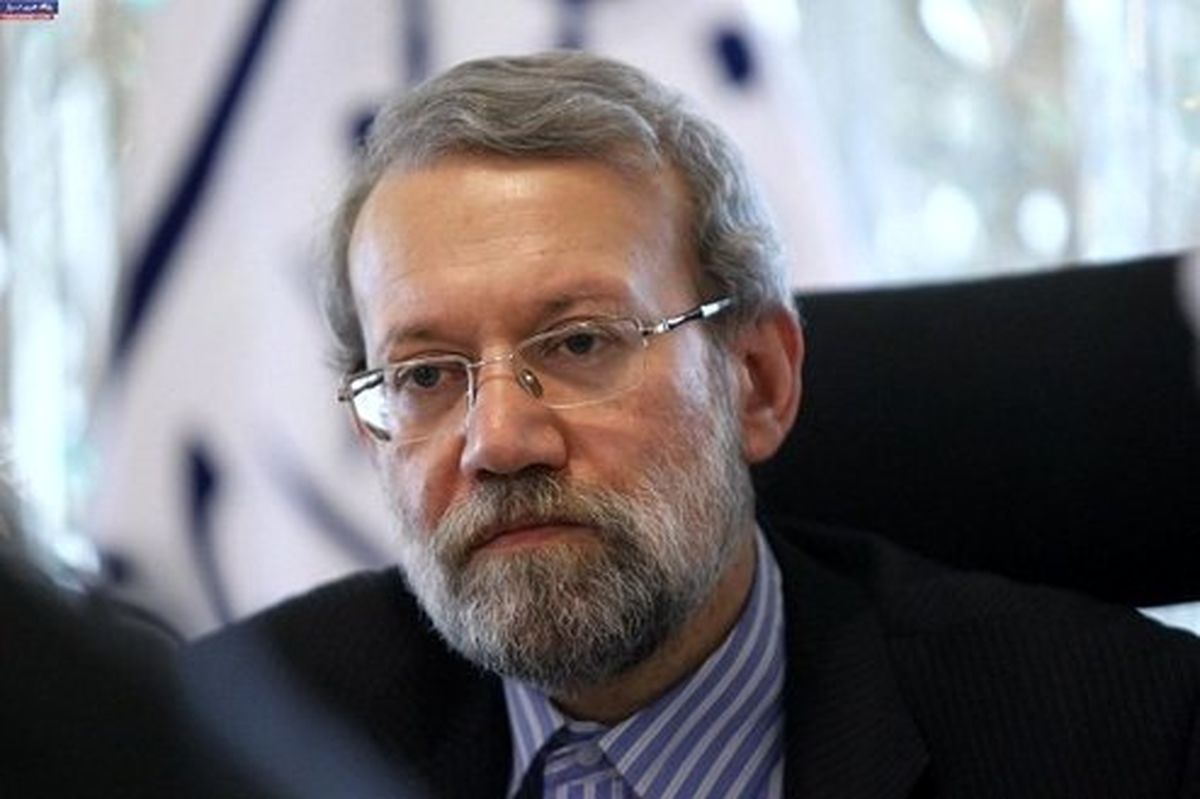 لاریجانی: آمریکاییها نقش تروریست اقتصادی را بازی میکنند
