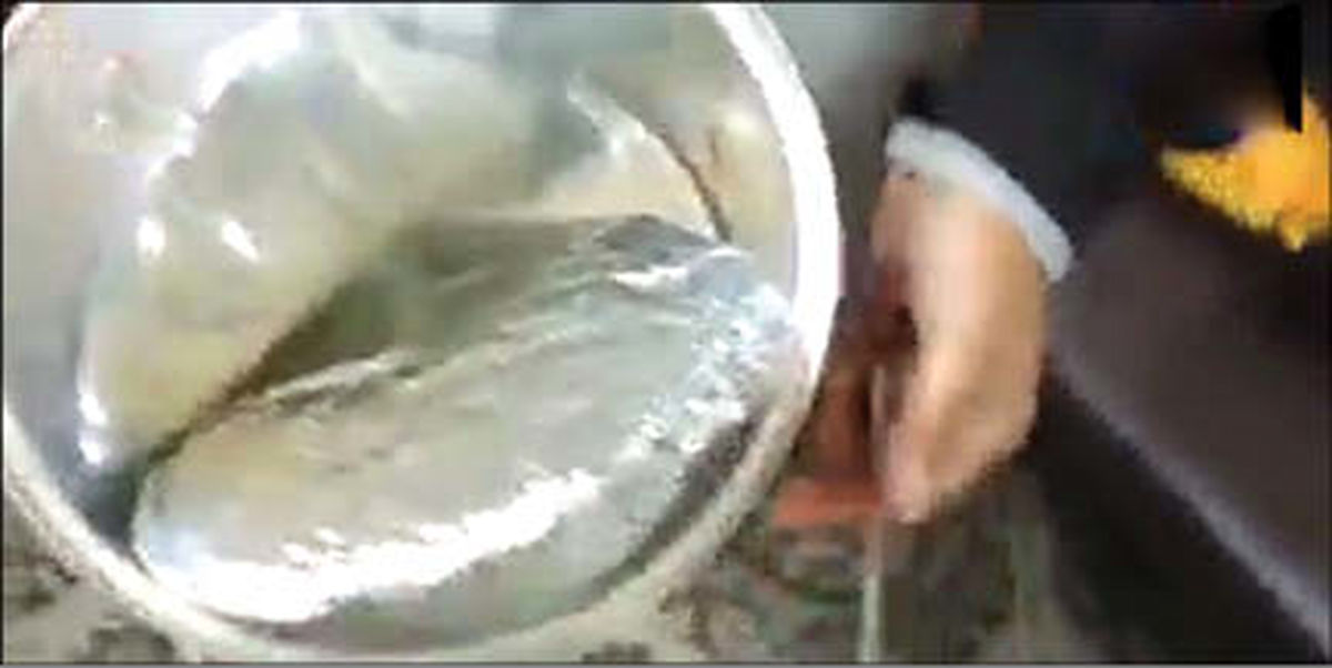 فروش قیر به جای ظرف مسی! +عکس