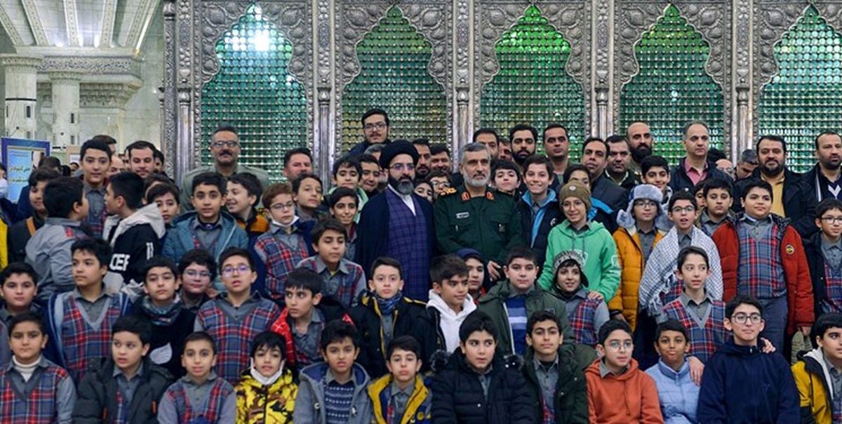 سردار حاجی‌زاده با آرمان‌های امام خمینی (ره) تجدید میثاق کرد +عکس