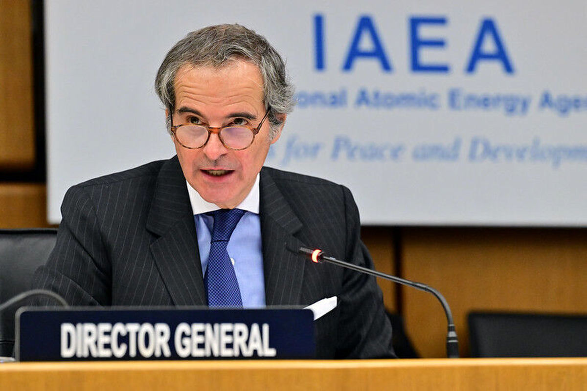 گروسی خواهان ادامه همکاری ایران و آژانس شد