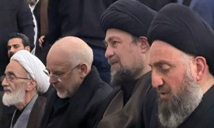 تصاویر حضور سید عمار حکیم در مراسم خاکسپاری رهبر شهید در مشهد