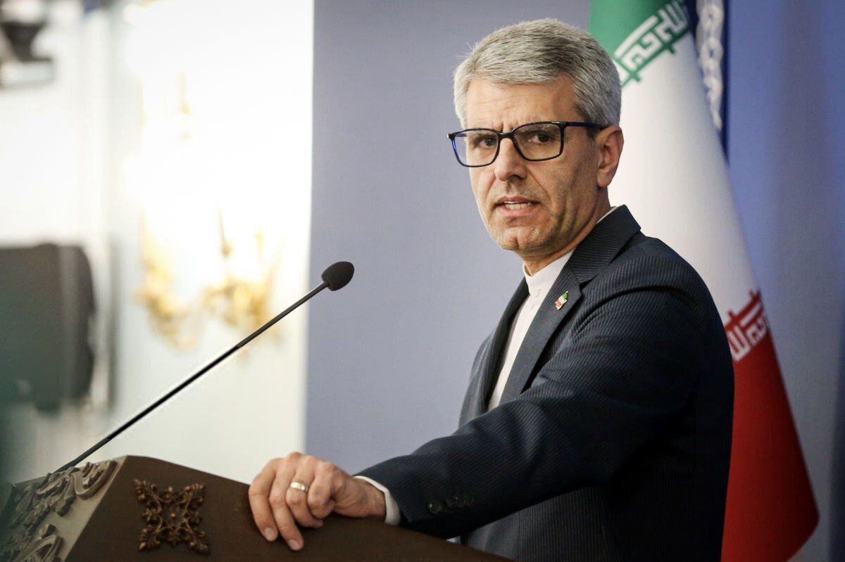 بقائی: مصمم به دفاع قاطعانه هستیم