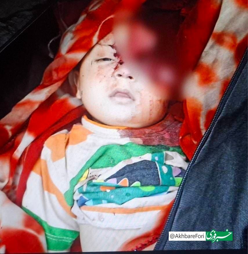 تصاویری جانسوز ار خاکسپاری شهید ۷ ماهه در زاهدان