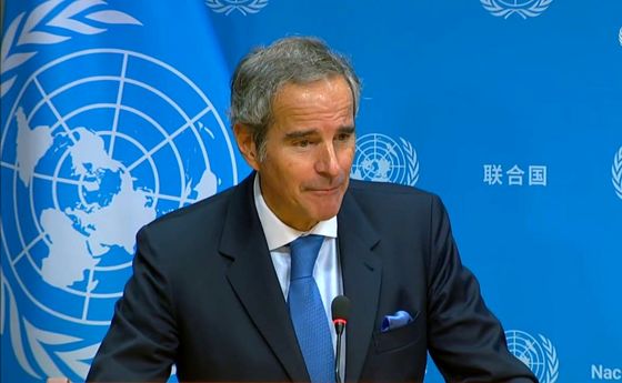 گروسی: با ایران در حال همکاری هستیم