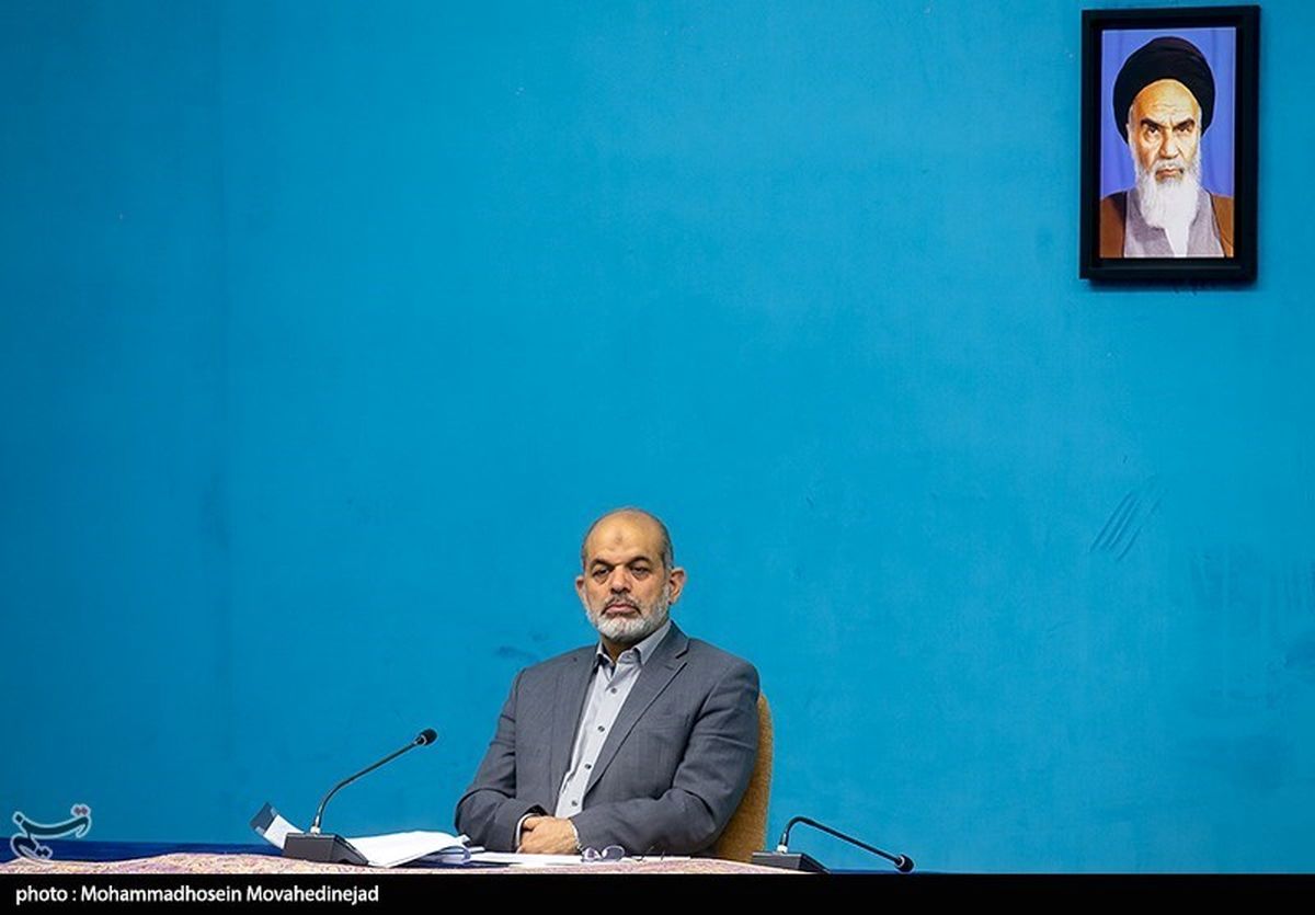 واکنش وزیر کشور به اقدام موهن نشریه شارلی ابدو