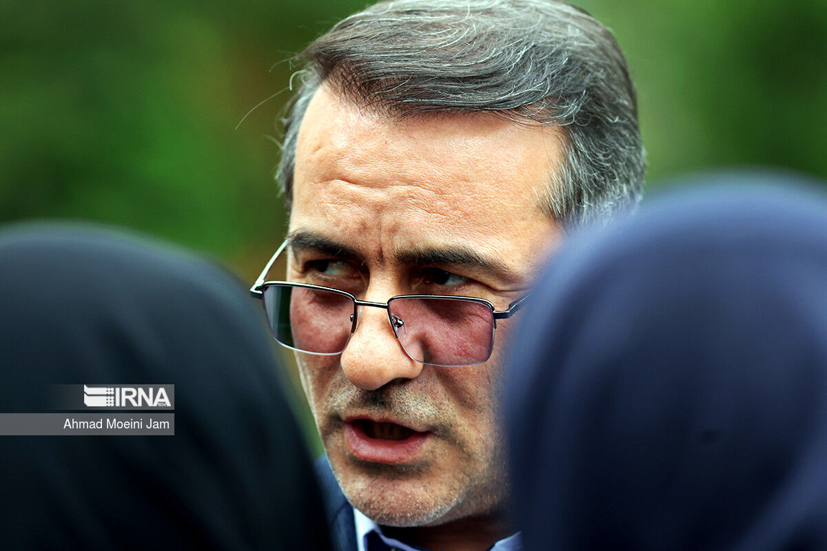 معاون رئیس جمهور: دو برنامه مهم اصلاح نظام اداری به دستگاه‌های دولتی ابلاغ شد