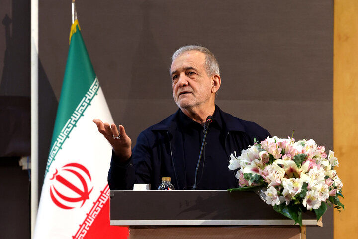 پزشکیان: آقا اجازه دادند که گفتگو‌ها ادامه پیدا کند