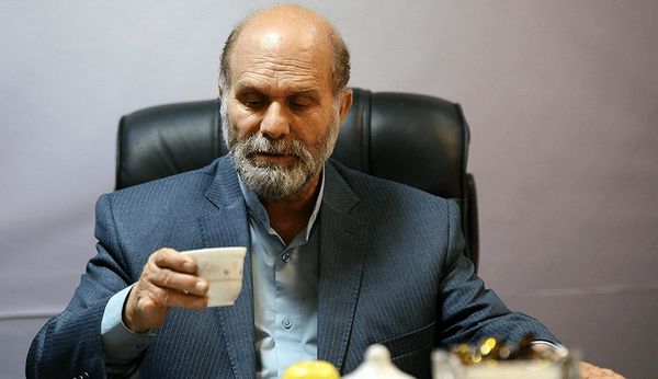 روایت نادرست عضو حزب کارگزاران دربارۀ حوادث کوی دانشگاه 